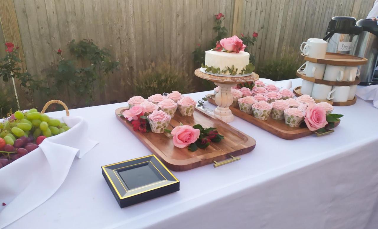 By The Sea Guests Bed & Breakfast And Suites Dennisport Exteriör bild