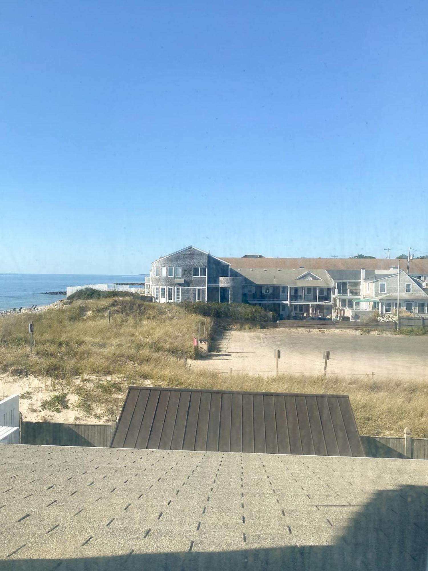 By The Sea Guests Bed & Breakfast And Suites Dennisport Rum bild